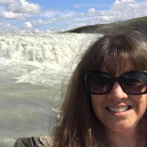 Meet your Posher, Michele